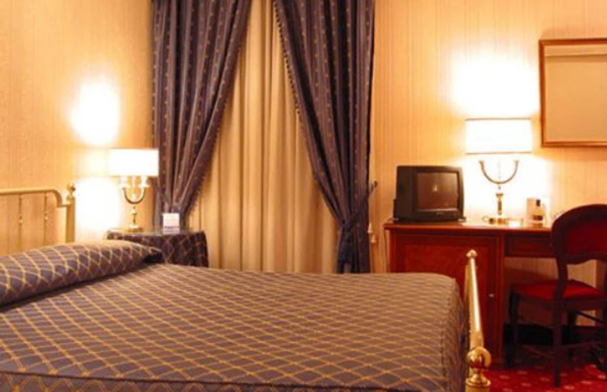 Hotel Sistina Рим Екстер'єр фото